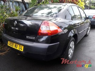 2004' Renault Megane Original photo #3