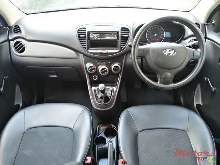 2013' Hyundai i10 photo #5