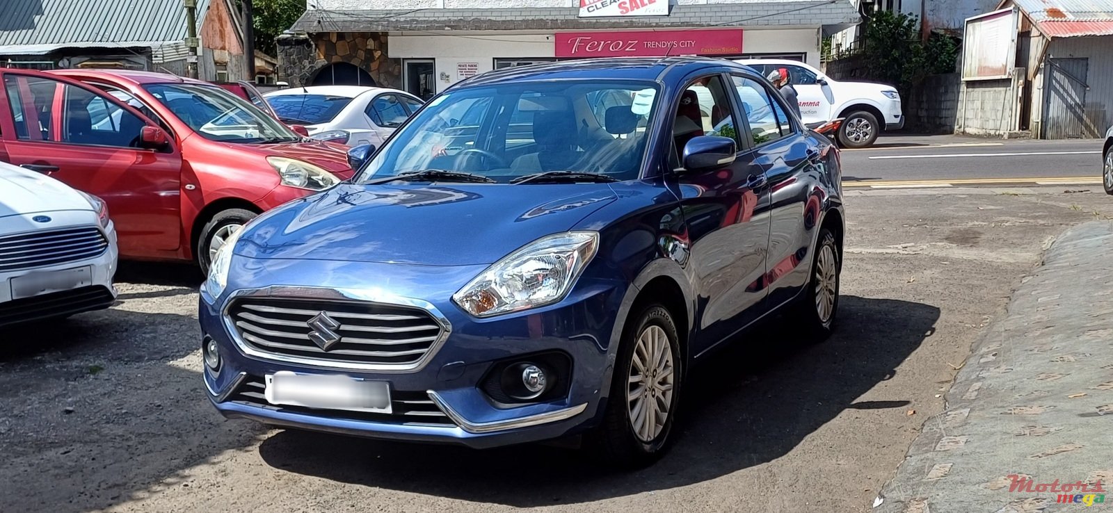 2020' Suzuki Dzire photo #2