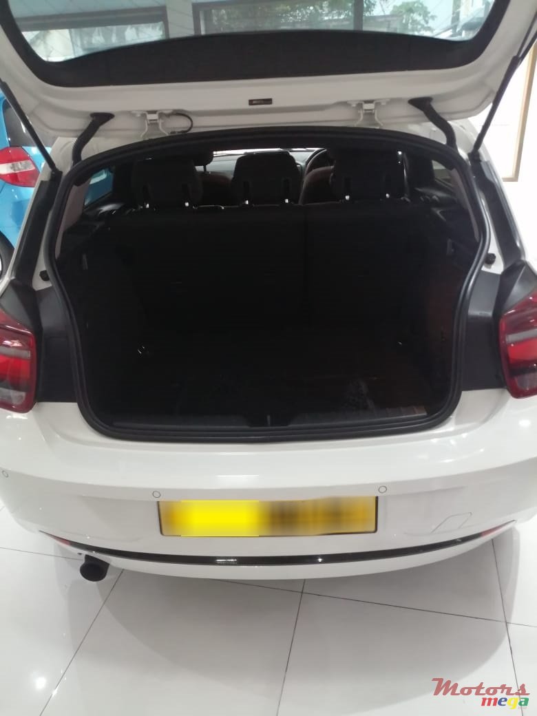 2012' BMW 116 i photo #5