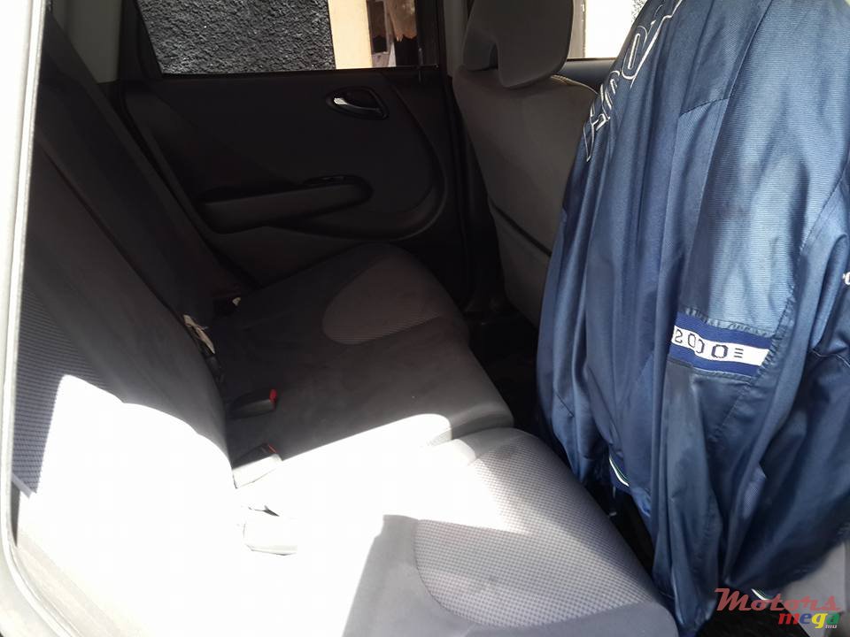 2008' Honda Jazz photo #4