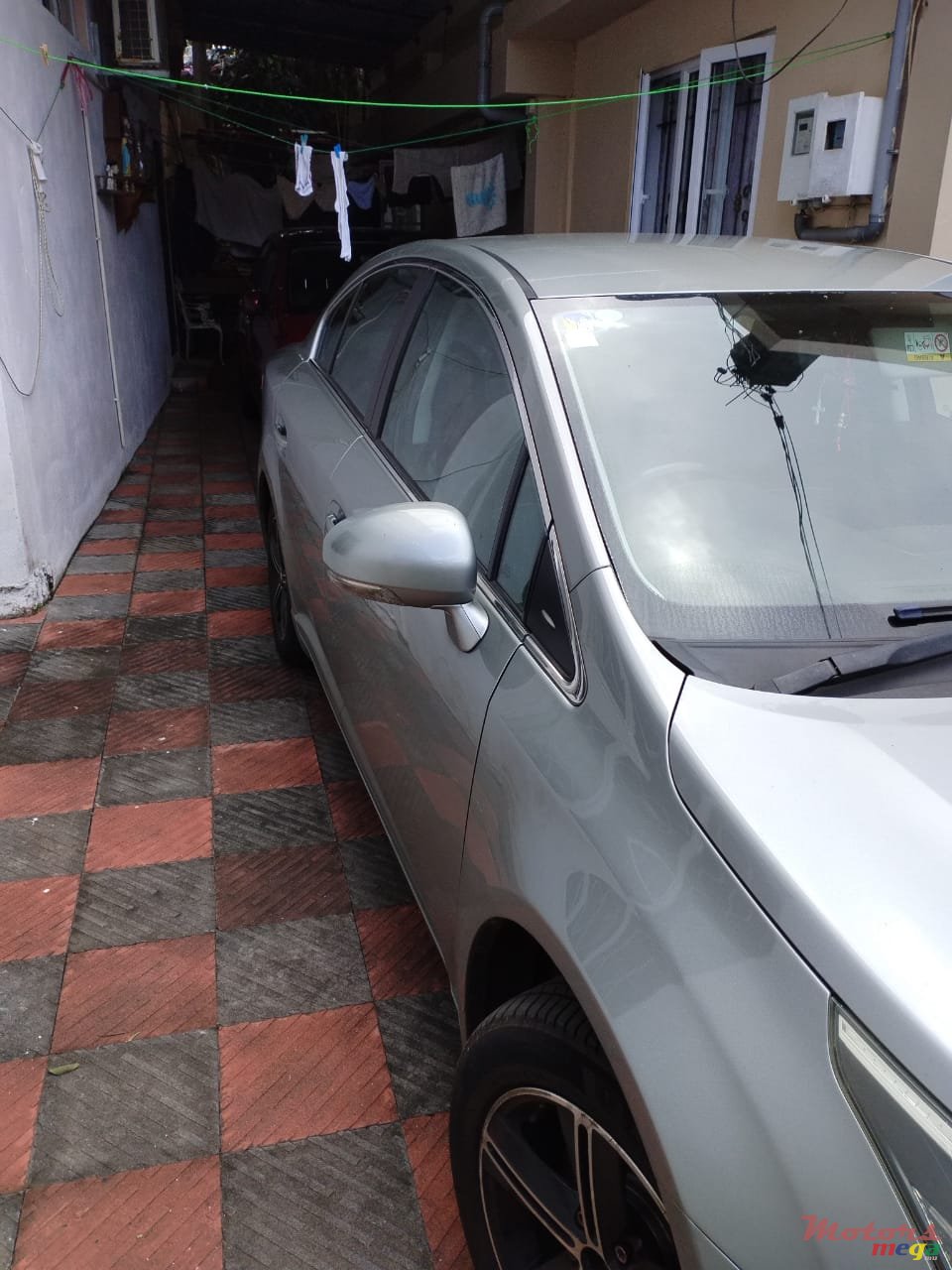 2013' Toyota Avensis photo #6