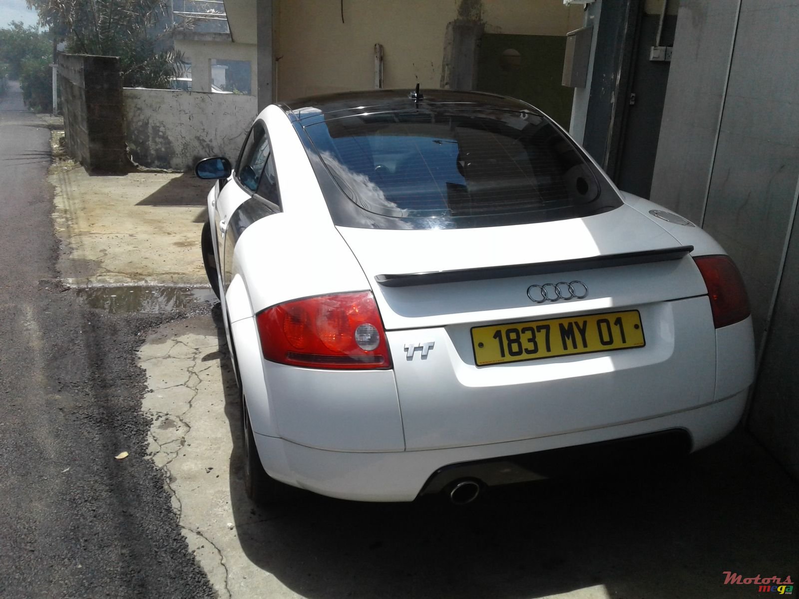 2001' Audi TT photo #1