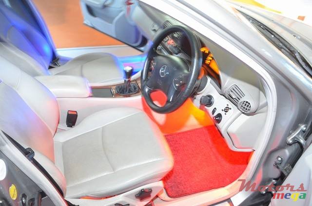 2003' Mercedes-Benz 220 photo #7