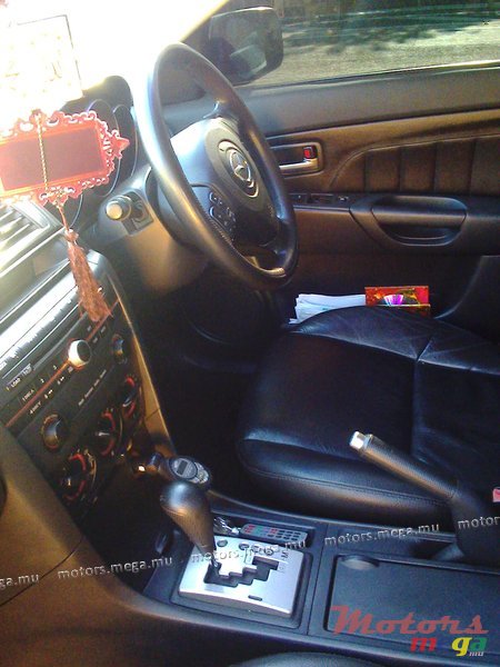 2005' Mazda 3 photo #4