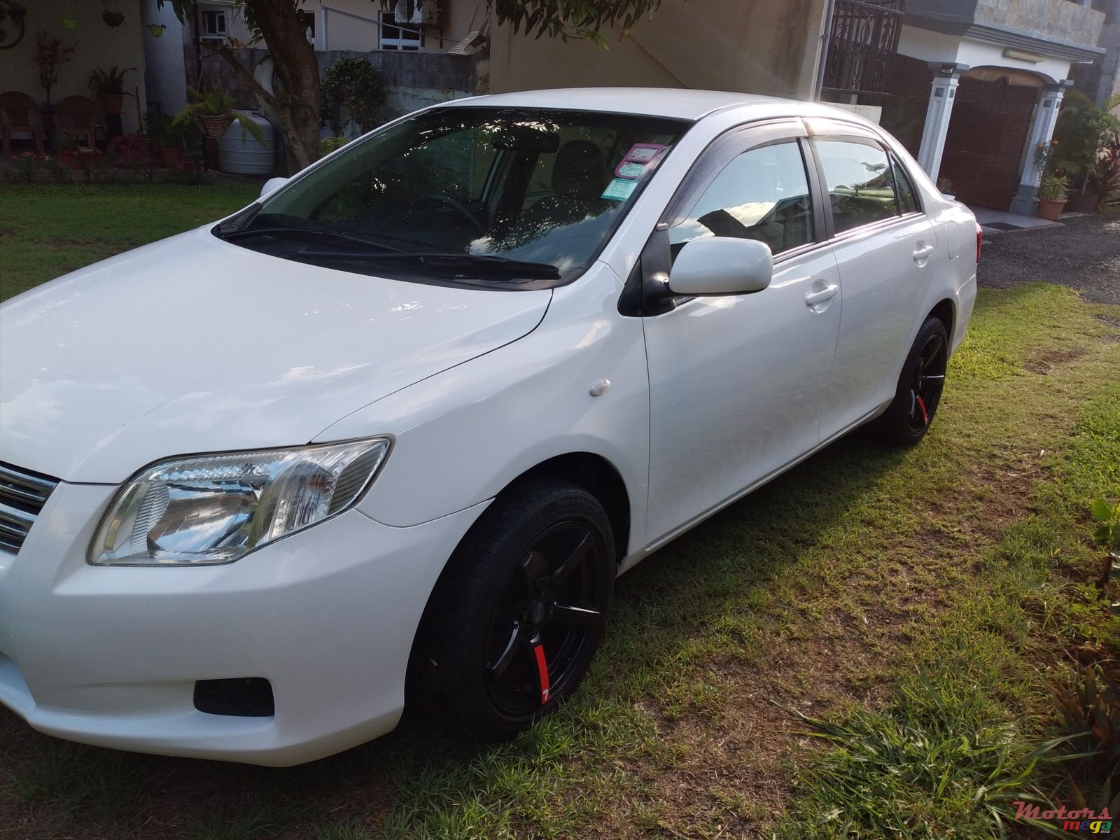 2008' Toyota Axio photo #5