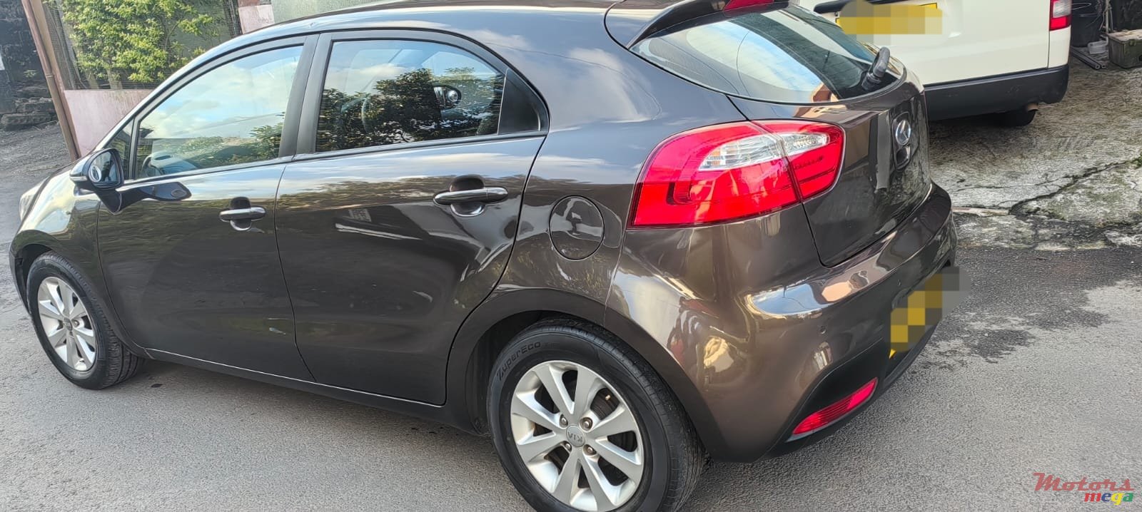 2012' Kia Rio photo #5