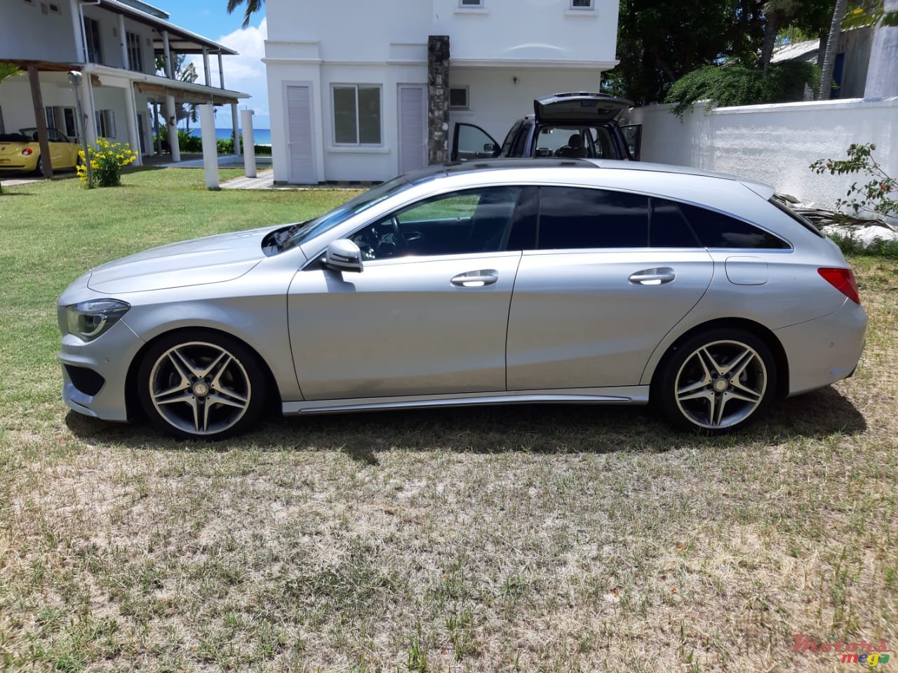2016' Mercedes-Benz CLA 180 shooting brak photo #3