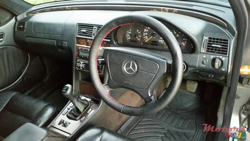 1998' Mercedes-Benz C-Class photo #3
