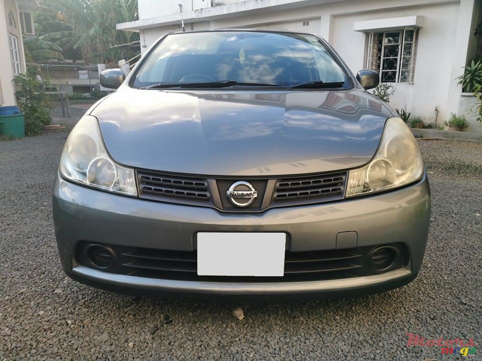 2012' Nissan Wingroad photo #1