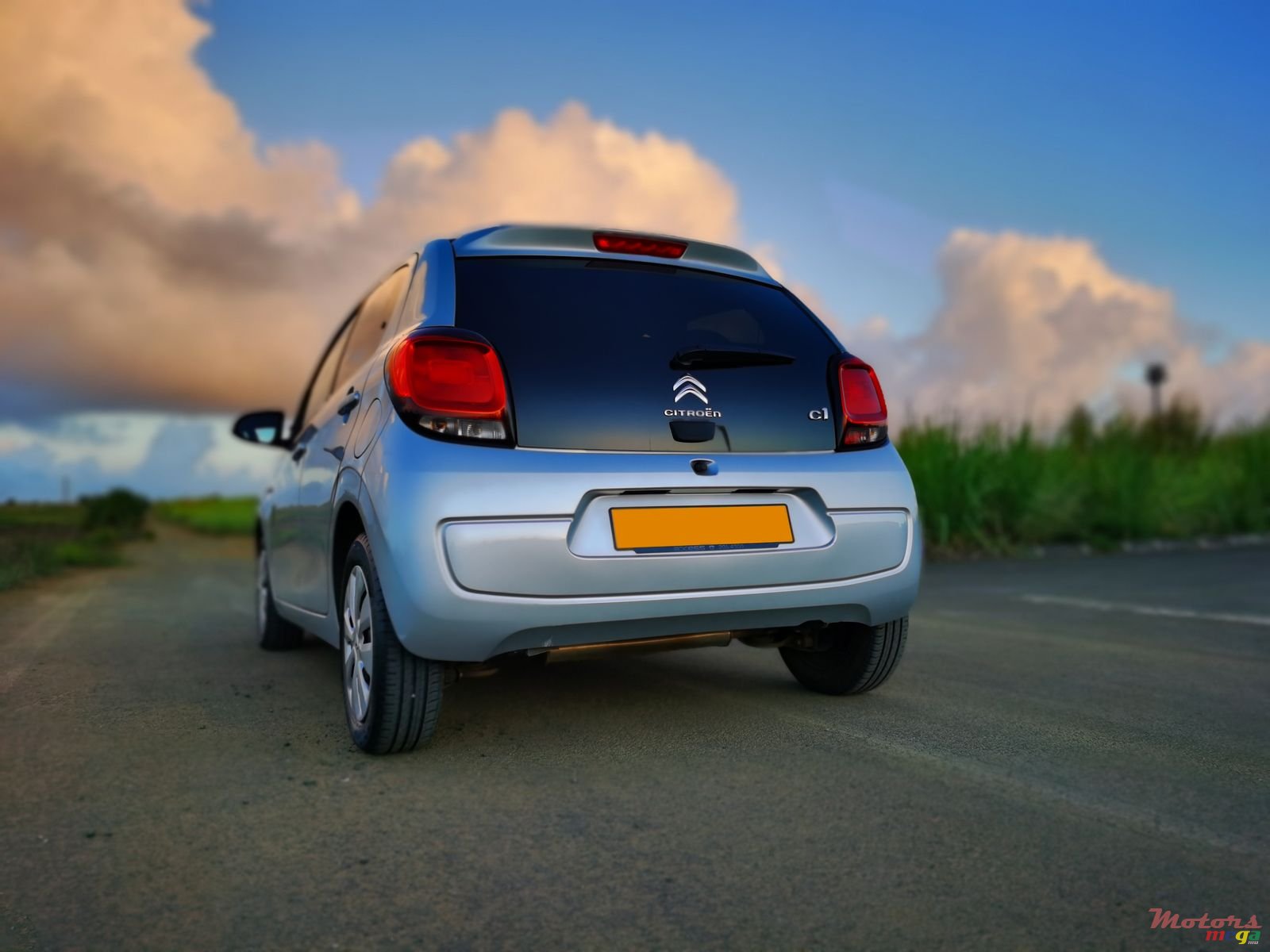 2016' Citroen C1 photo #3