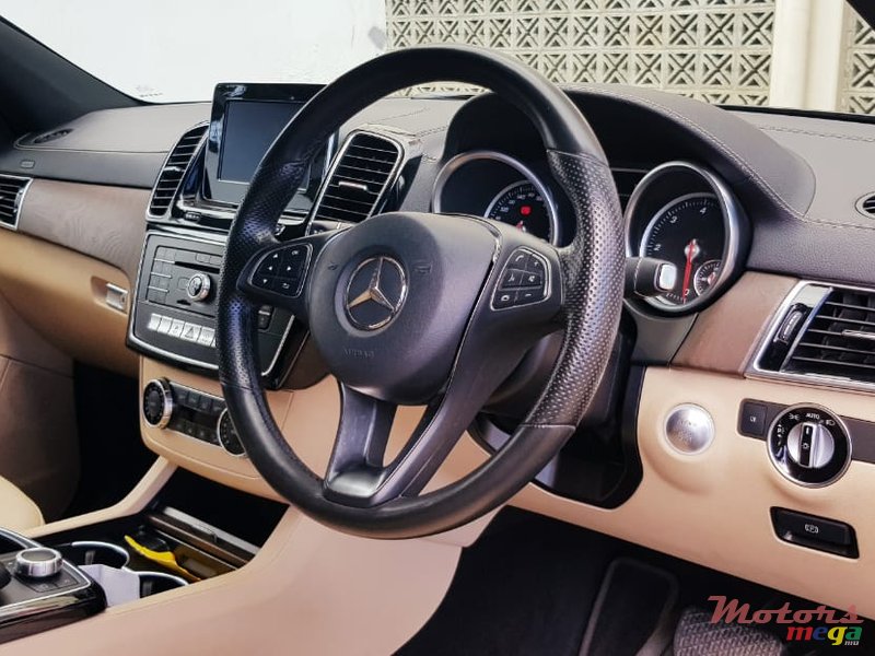 2017' Mercedes-Benz GLE 350d photo #6