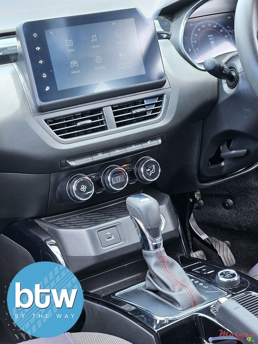 2023' Renault Kangoo Z.E. KIGER INTENS photo #5