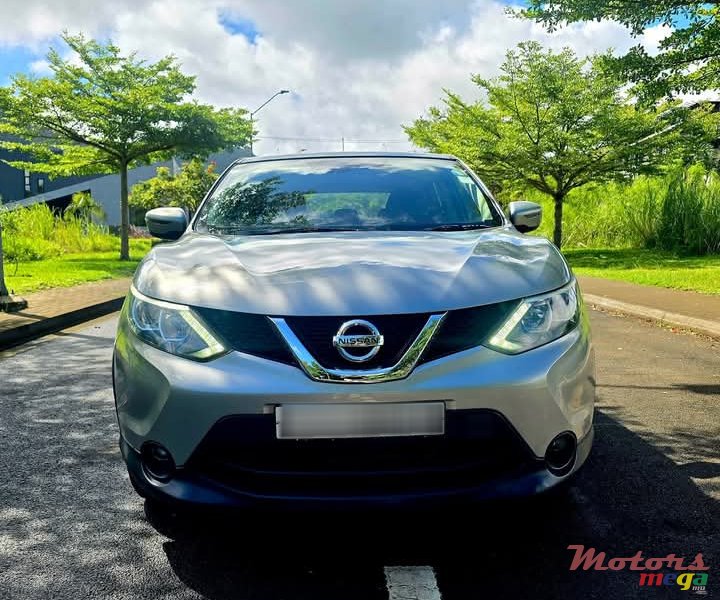 2017' Nissan Qashqai 1.2 Turbo photo #1