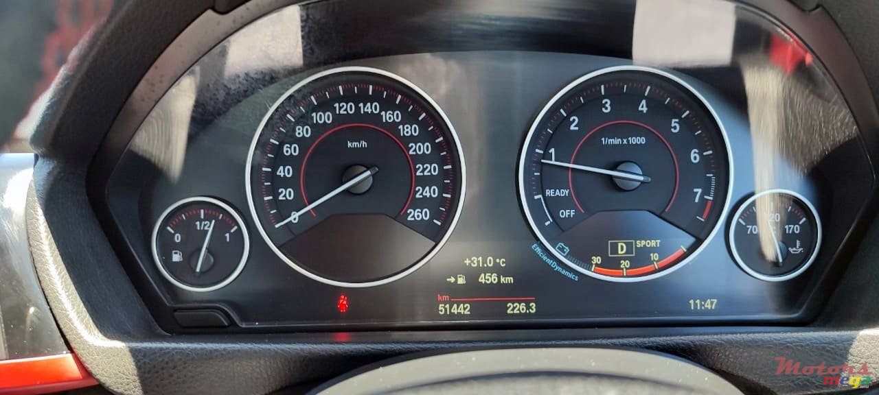 2014' BMW 316 photo #5