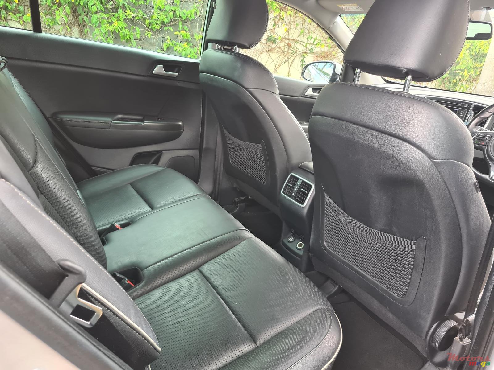 2016' Kia Sportage Diesel automatic photo #3