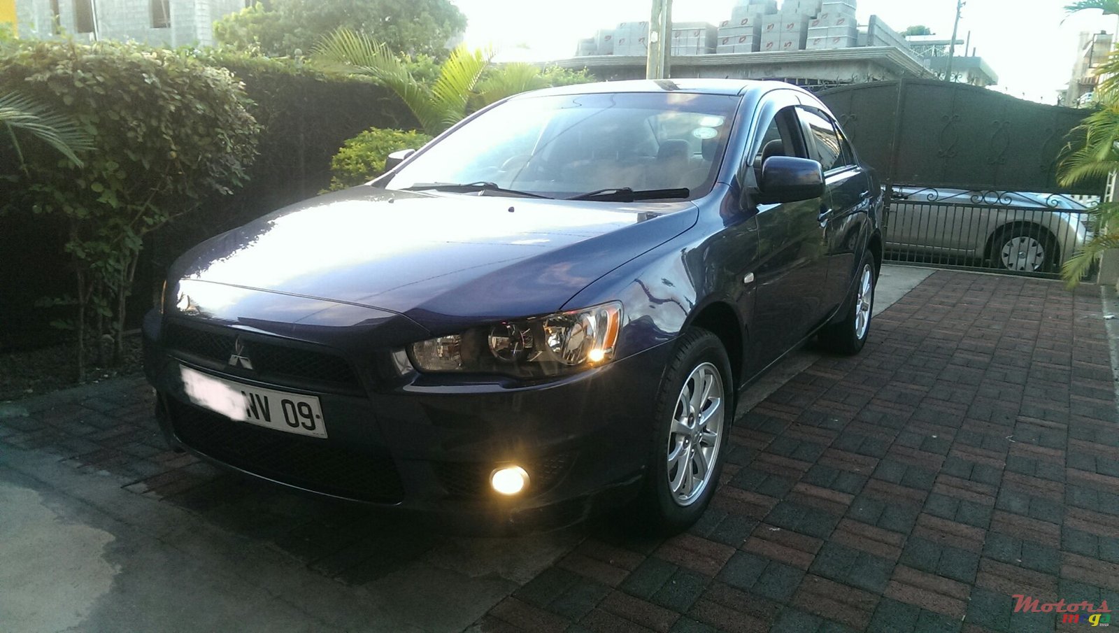 2009' Mitsubishi Lancer EX photo #1