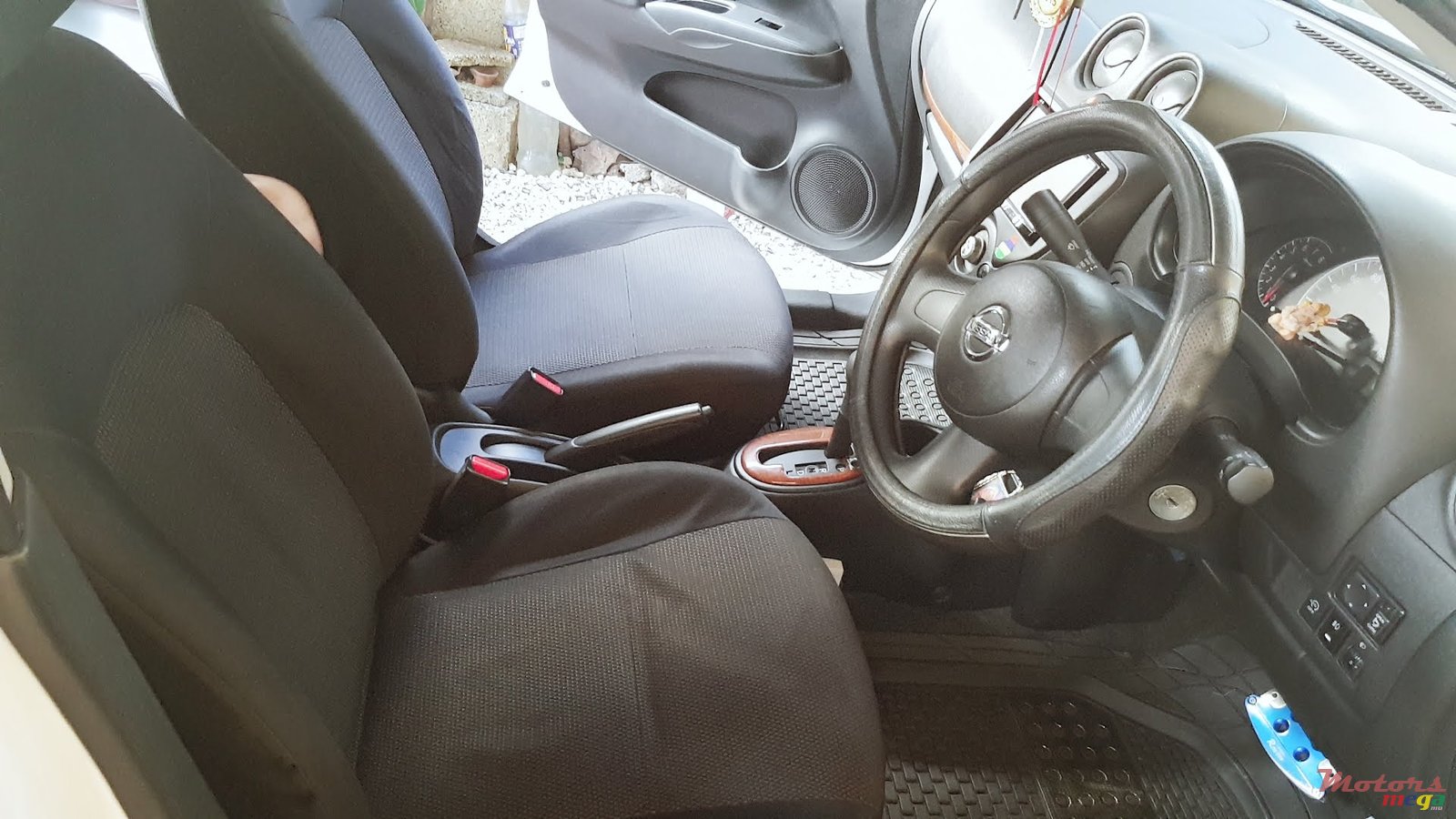 2014' Nissan Tiida photo #3