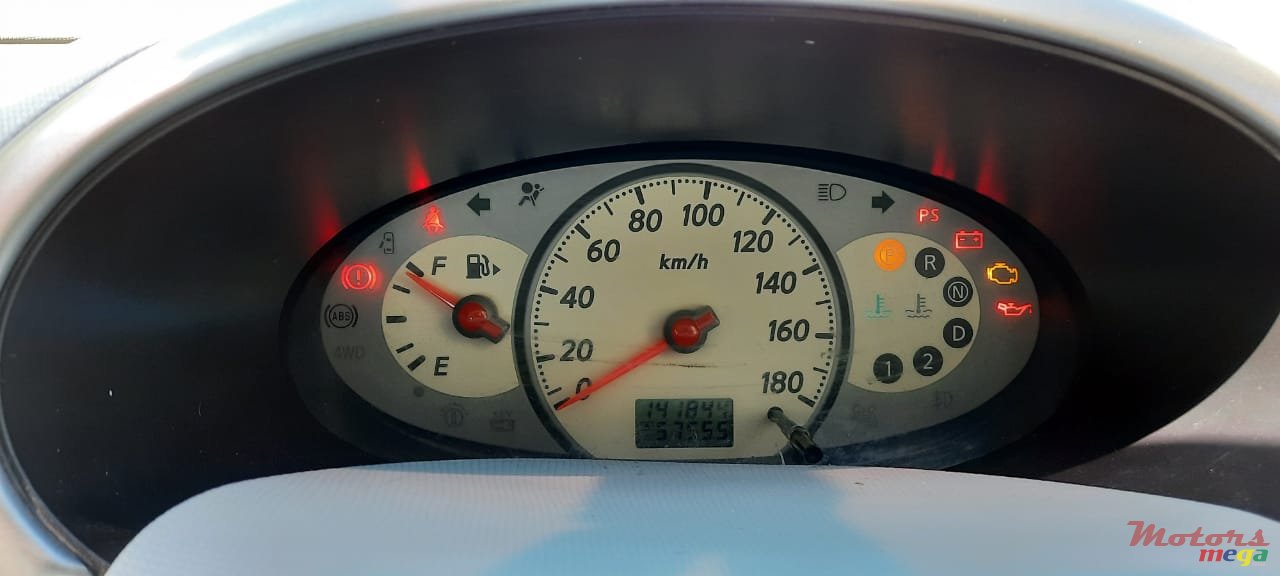 2006' Nissan March Automatic photo #6