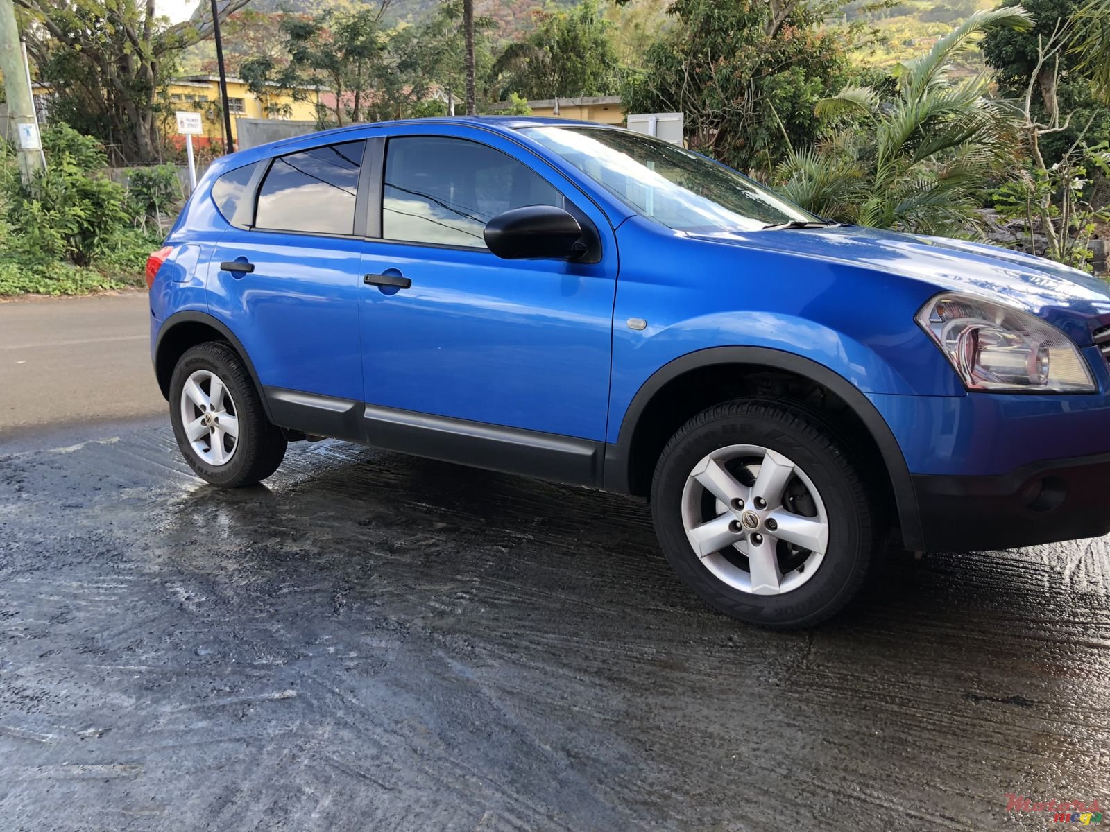 2009' Nissan Qashqai photo #2