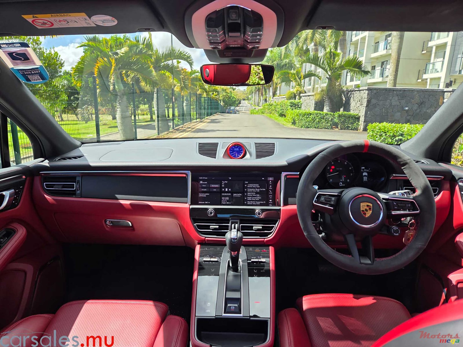2022' Porsche Macan 2.0 photo #6