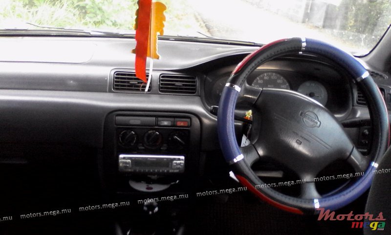 1998' Nissan Sunny B14 photo #2