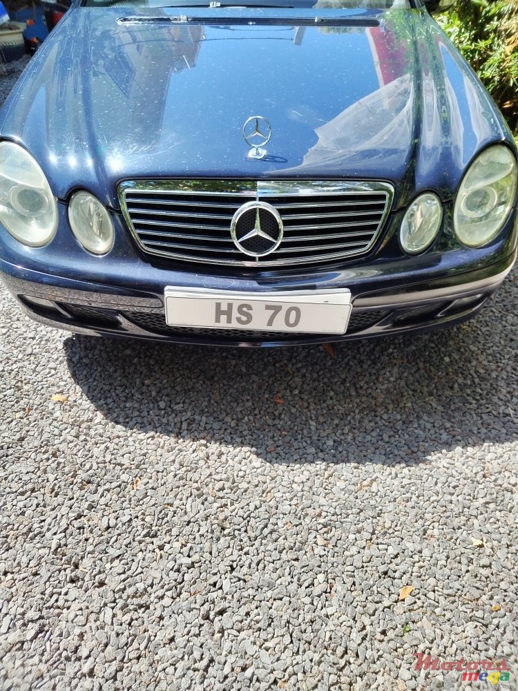 2004' Mercedes-Benz 200E Kompressor photo #4