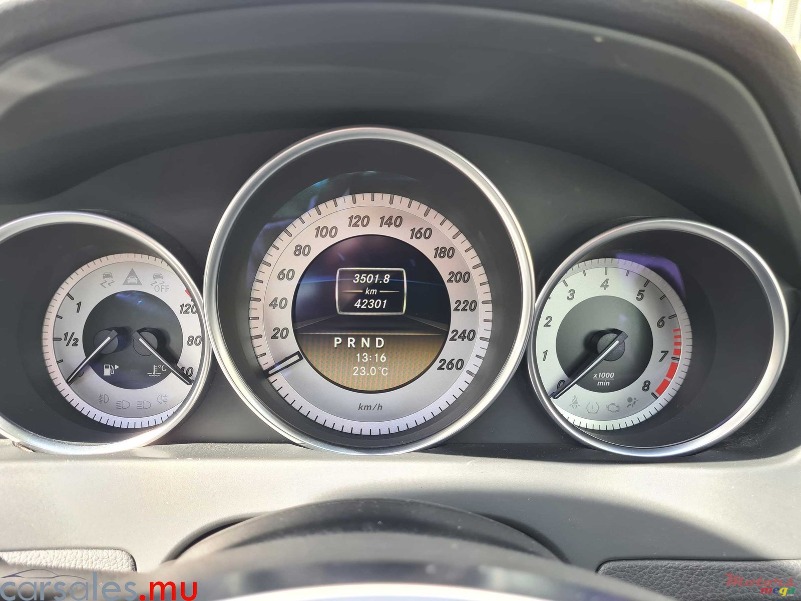 2011' Mercedes-Benz C 180 AMG photo #7