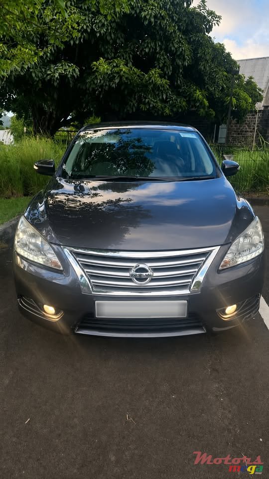 2019' Nissan Sentra photo #1