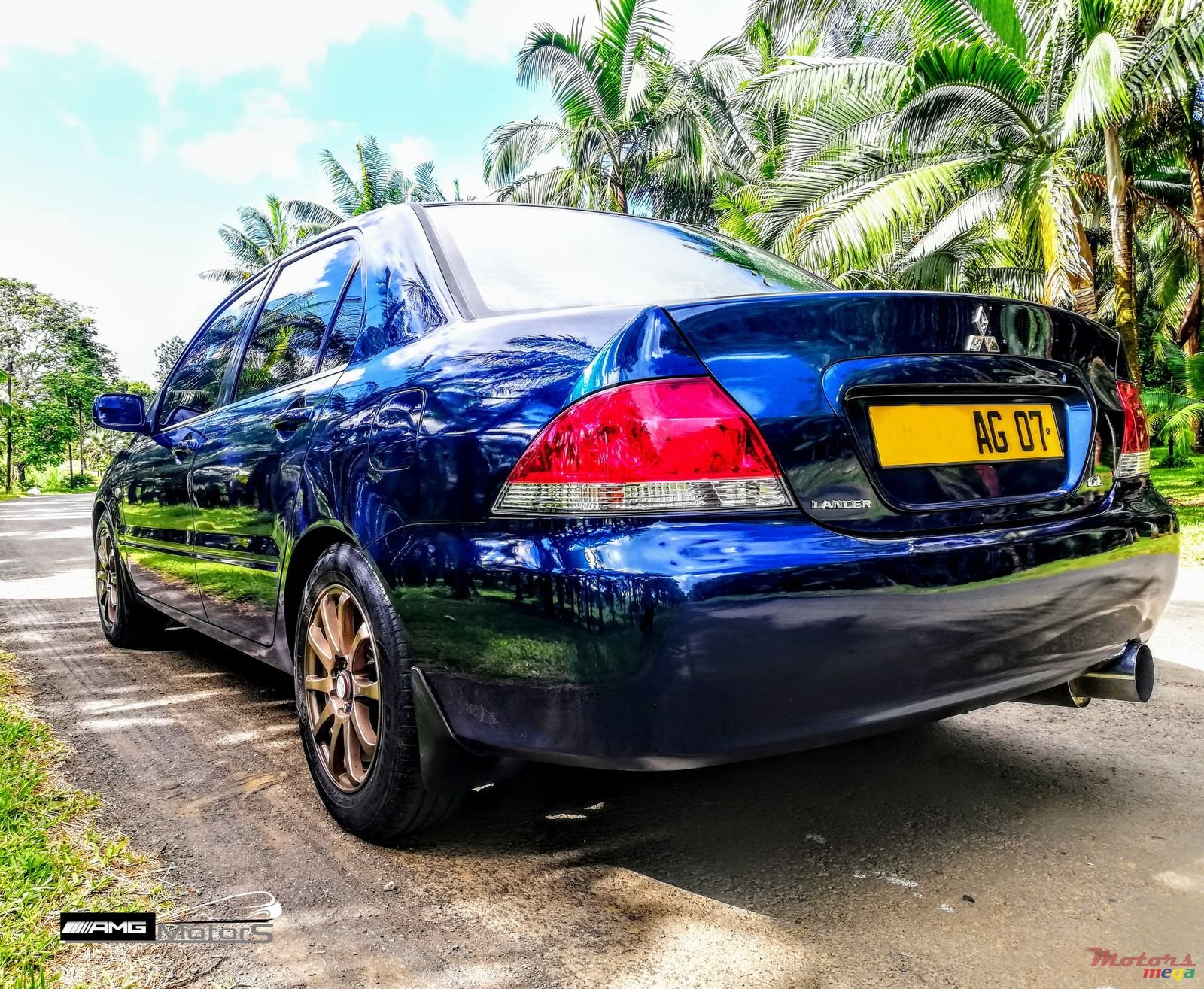 2007' Mitsubishi Lancer GLX photo #3