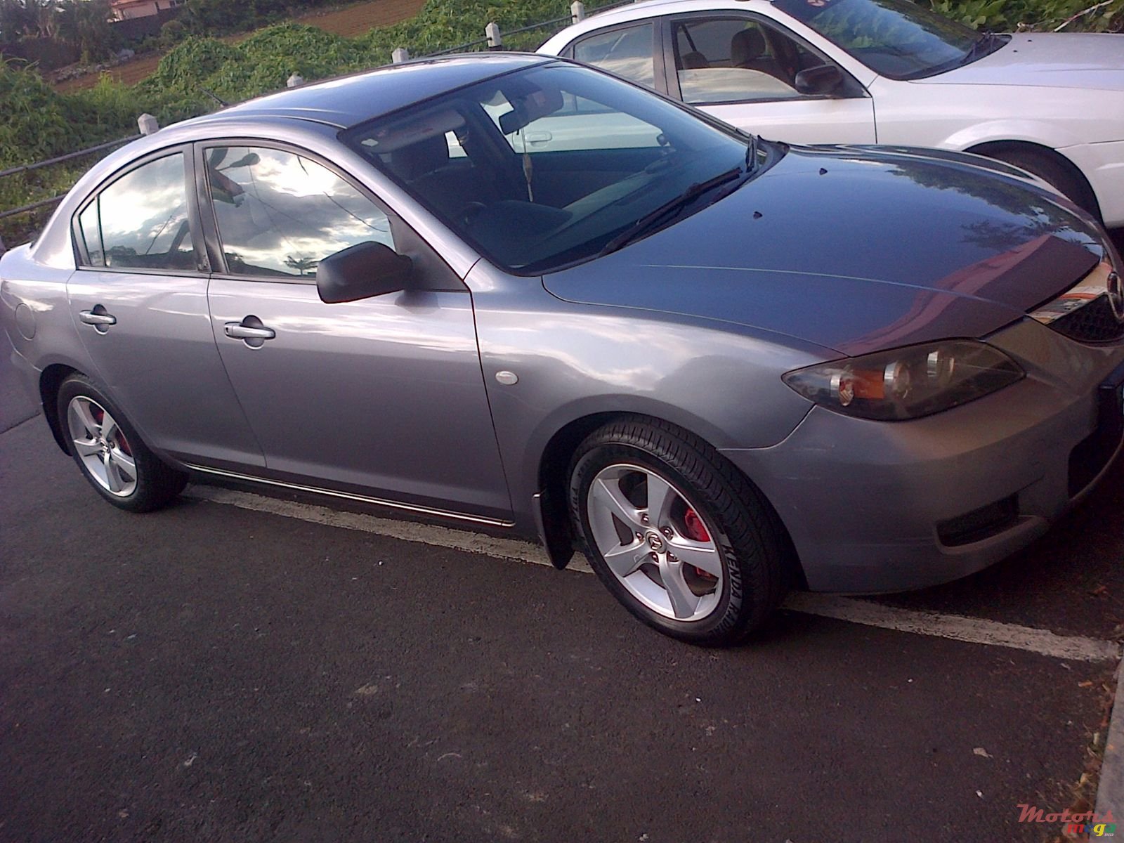 2004' Mazda Axela JAPAN ORIGIN photo #4