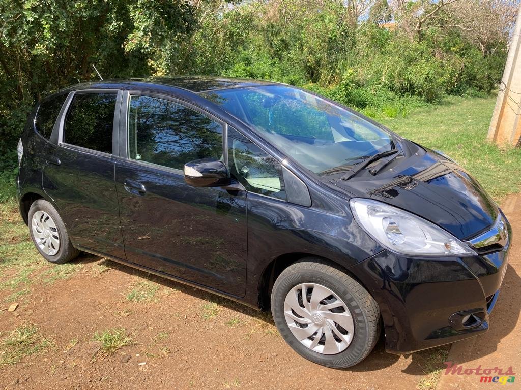 2011' Honda Fit photo #5