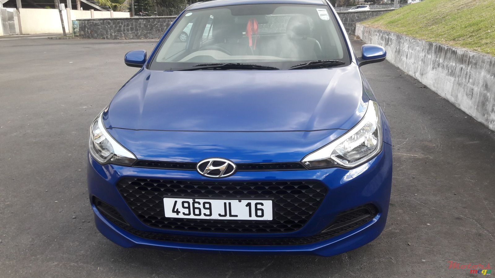 2016' Hyundai i20 photo #1