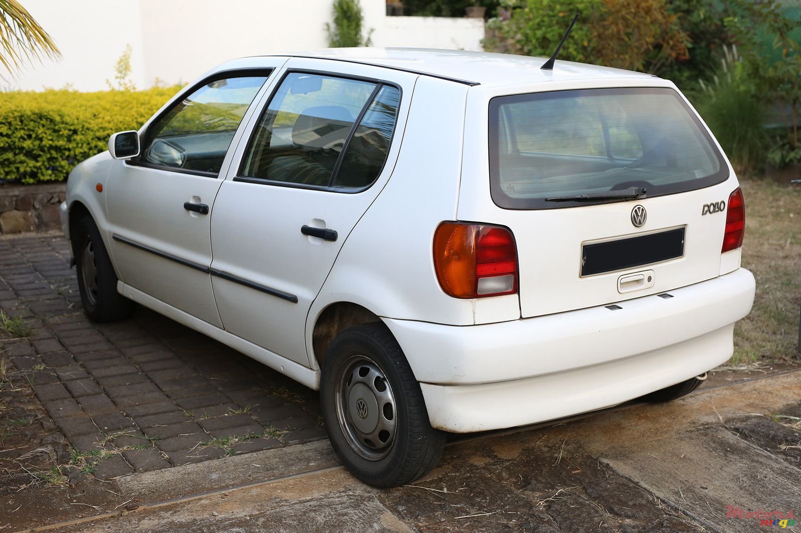 1998' Volkswagen Polo photo #1