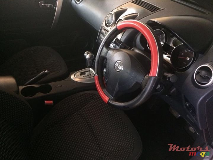 2009' Nissan Qashqai Stock photo #1