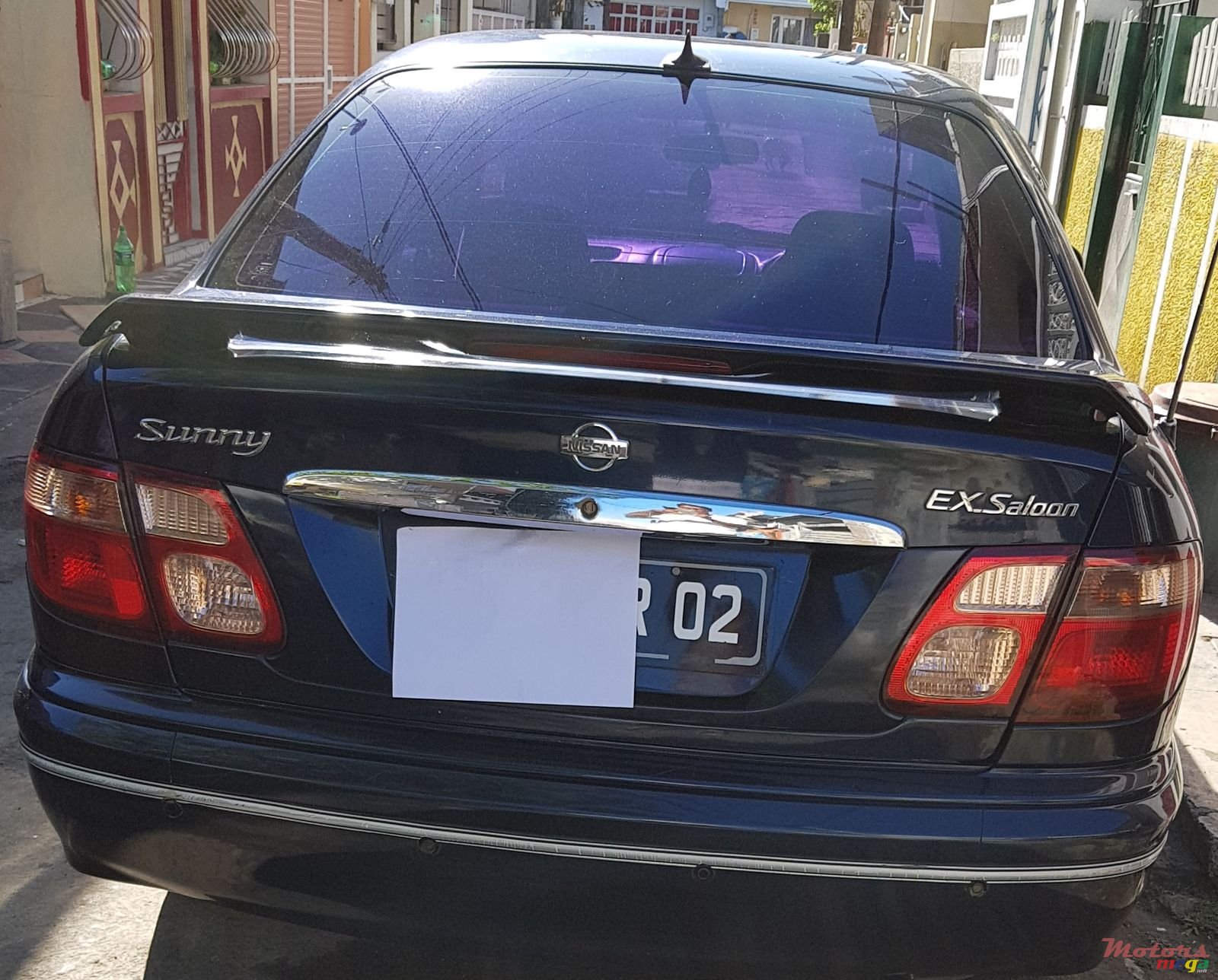 2002' Nissan N16 Full Option photo #2