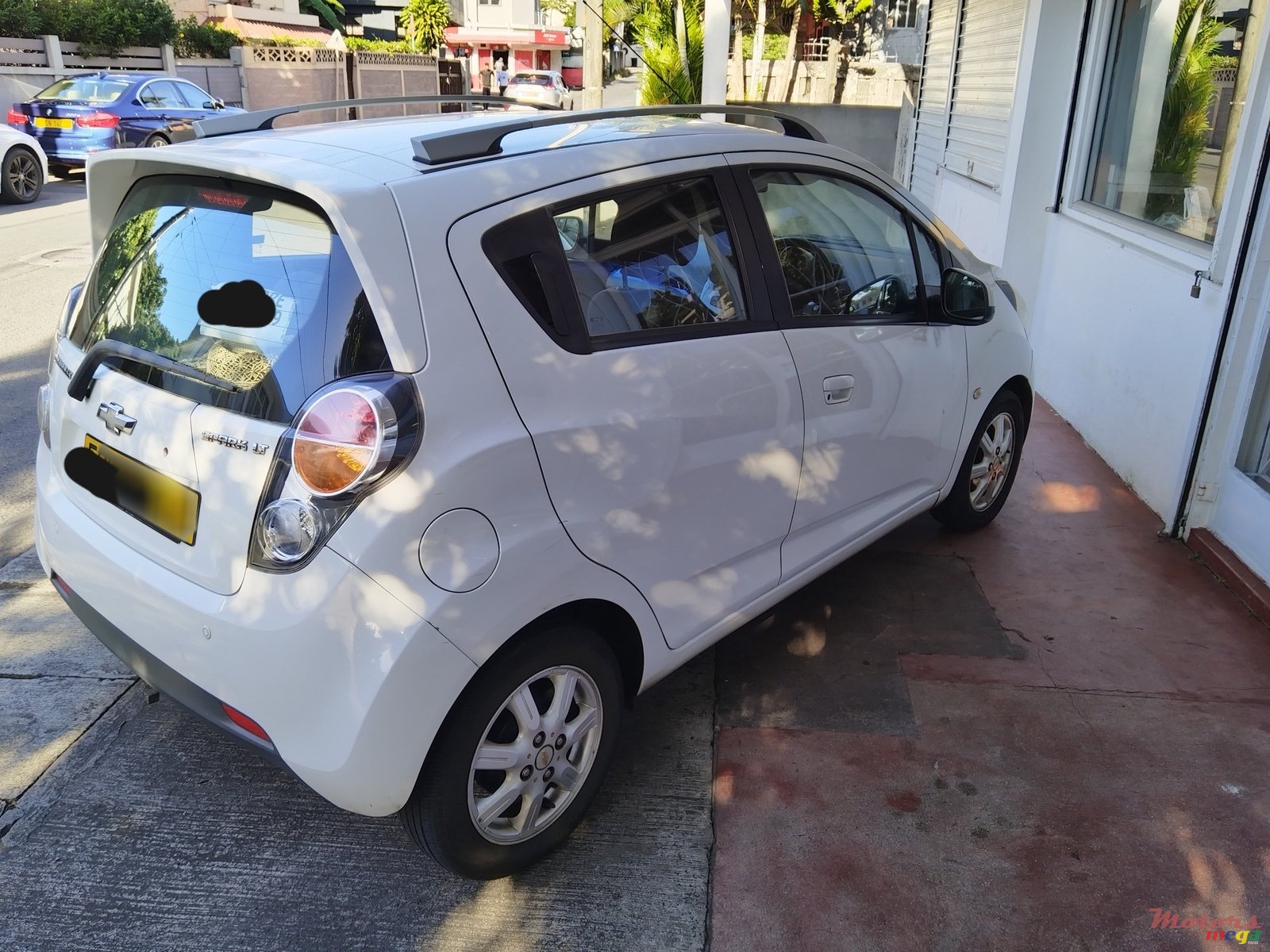 2012' Chevrolet Spark photo #2