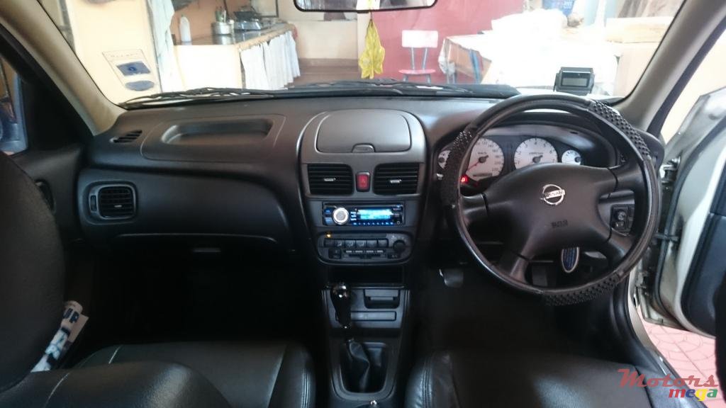 2005' Nissan Sunny N17 photo #6
