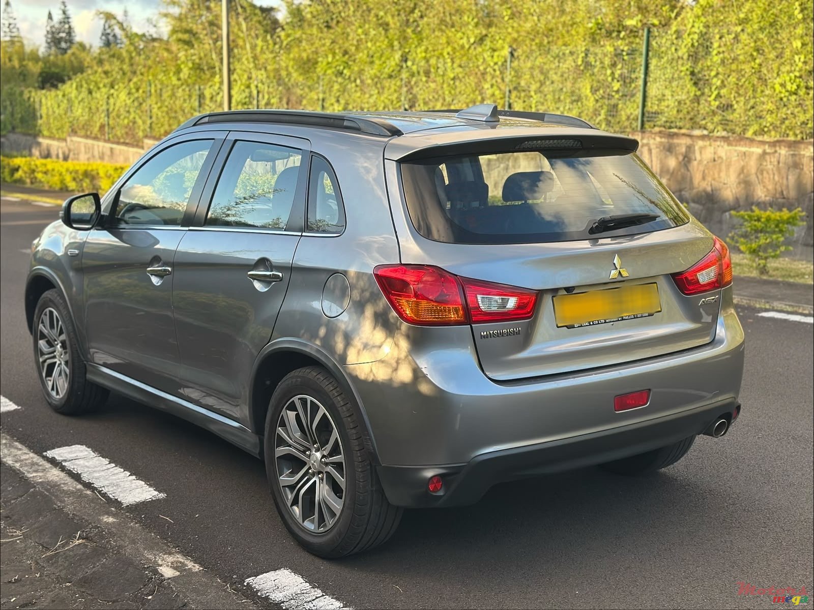 2017' Mitsubishi ASX photo #4
