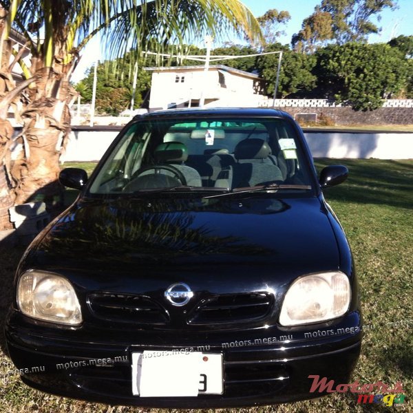 1999' Nissan photo #3