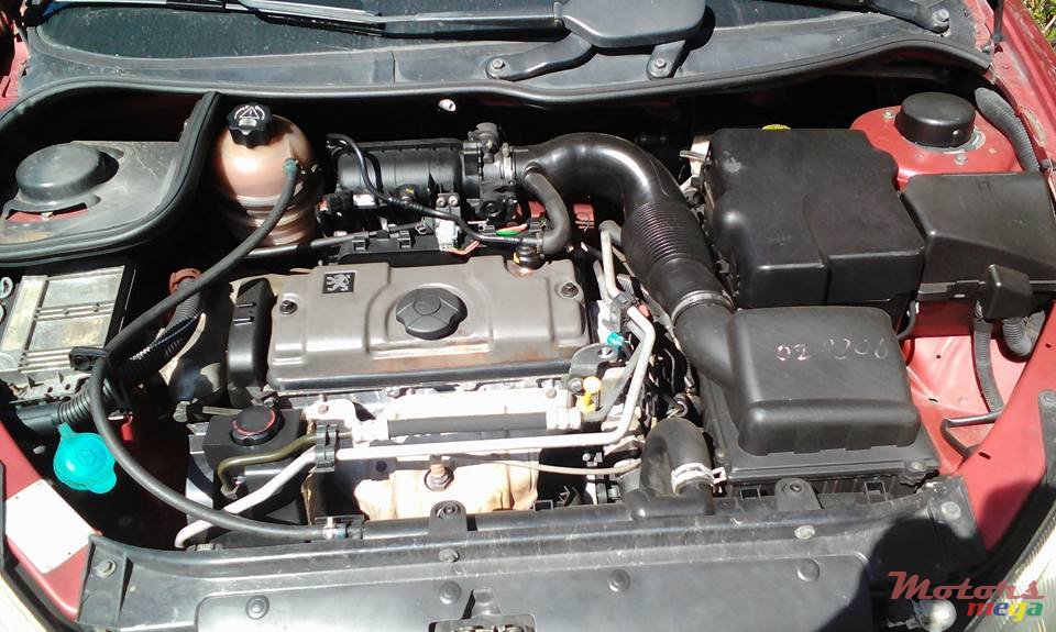 2002' Peugeot 206 photo #7