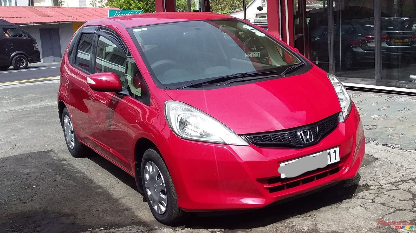 2011' Honda Fit photo #2