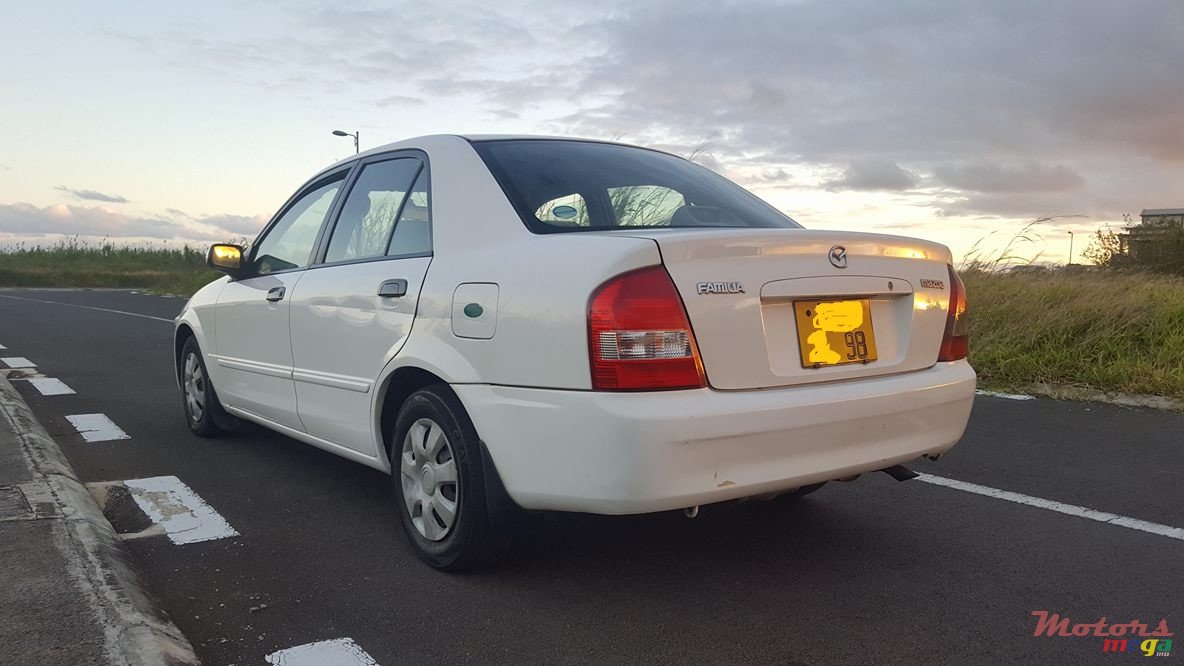 1998' Mazda Familia photo #2