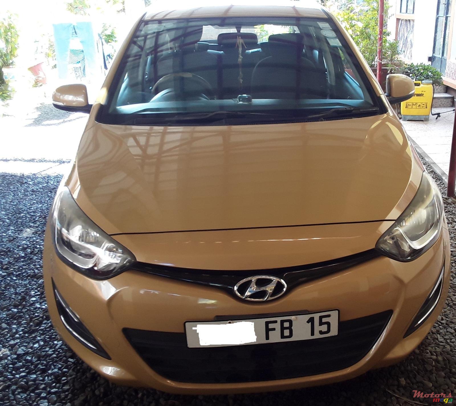 2015' Hyundai i20 photo #5