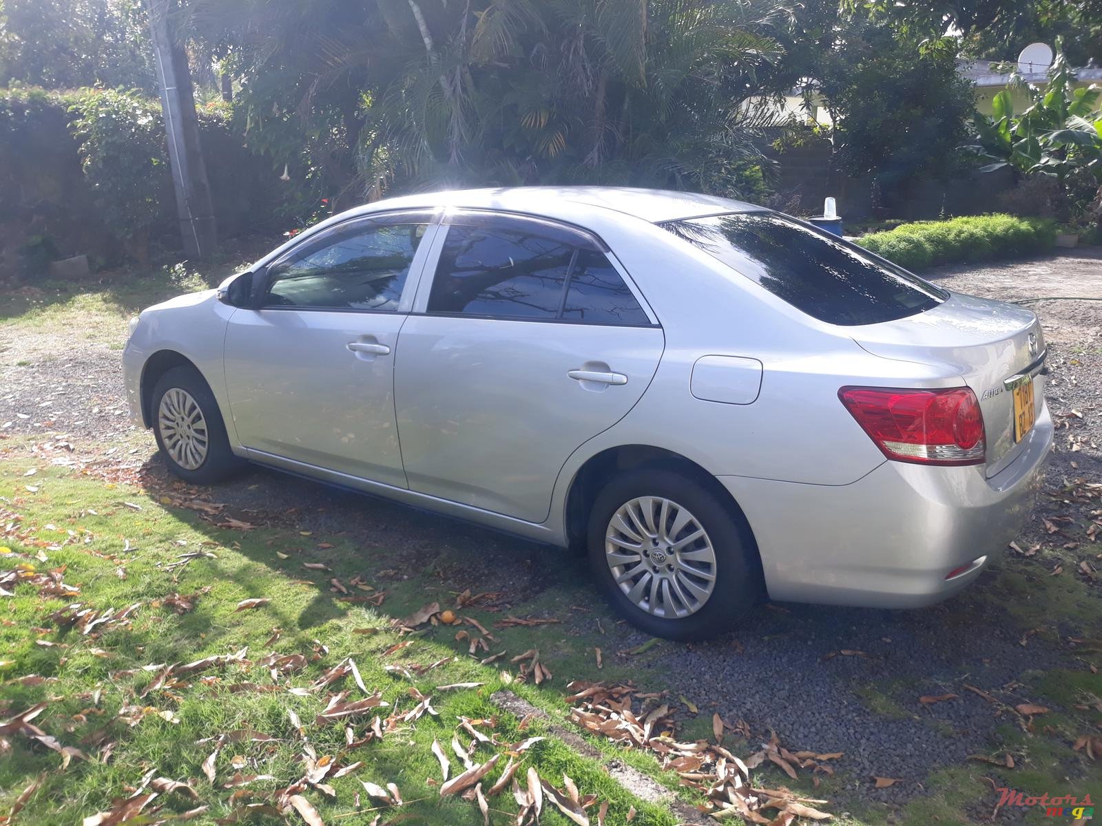 2013' Toyota Allion photo #4