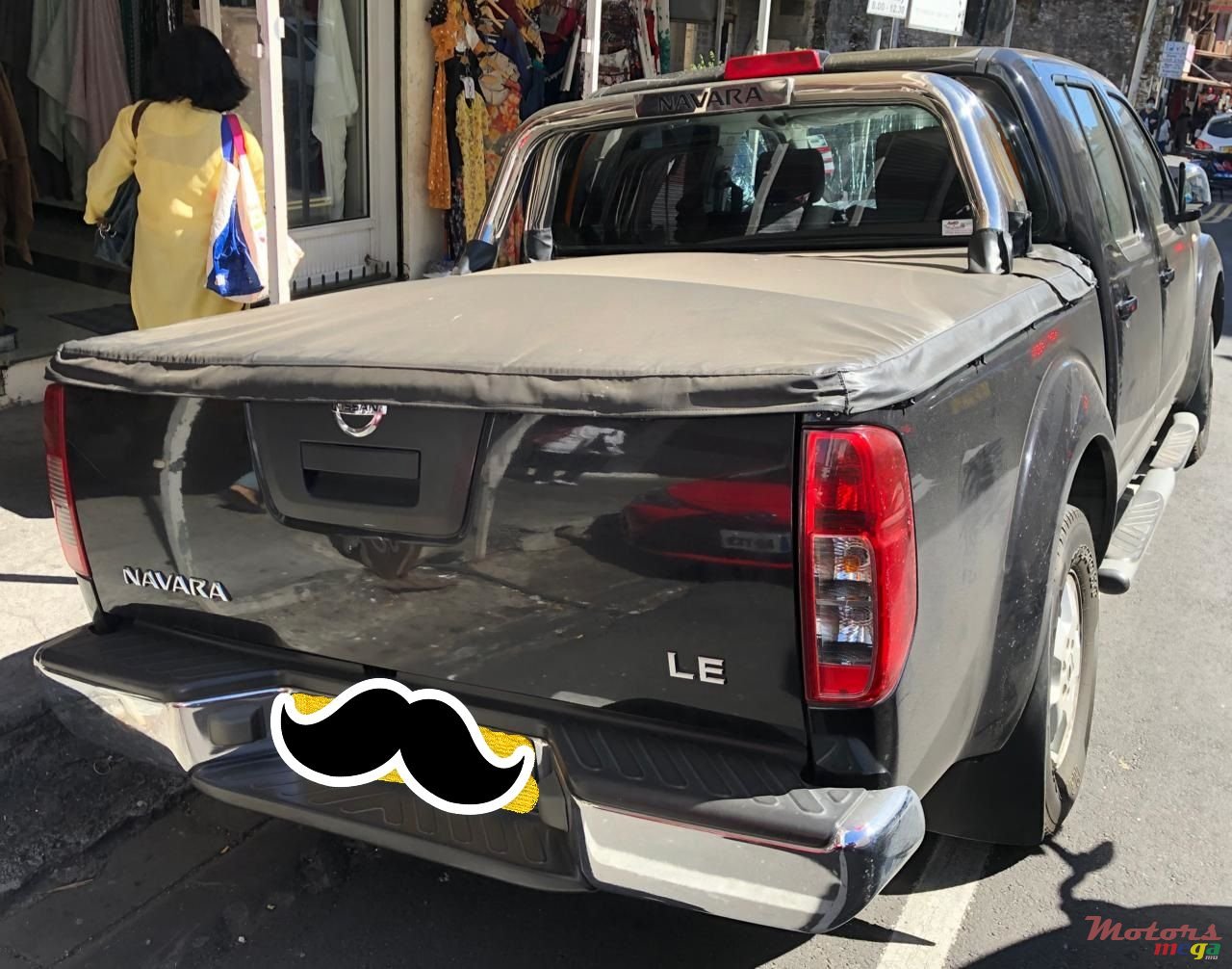 2012' Nissan Navara photo #3