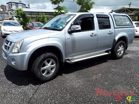 2008' Isuzu D-Max photo #1