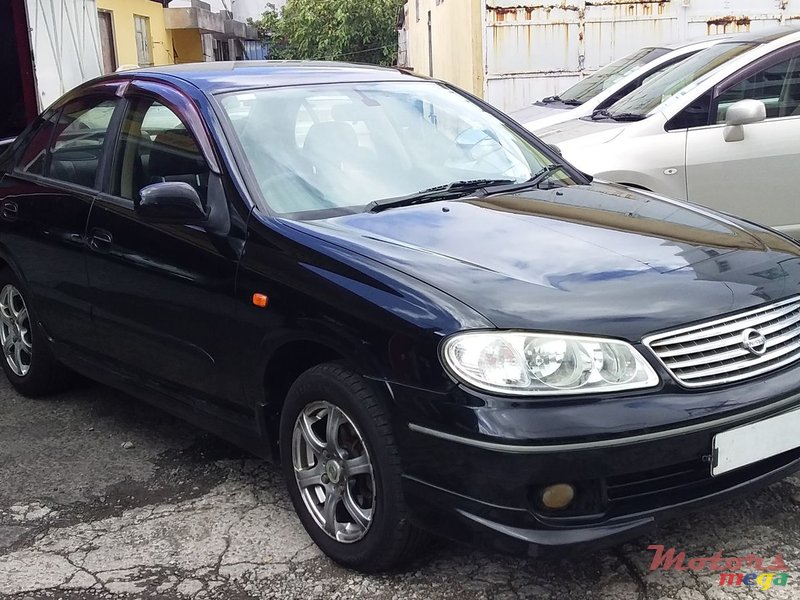 2004' Nissan Sunny N17 photo #2