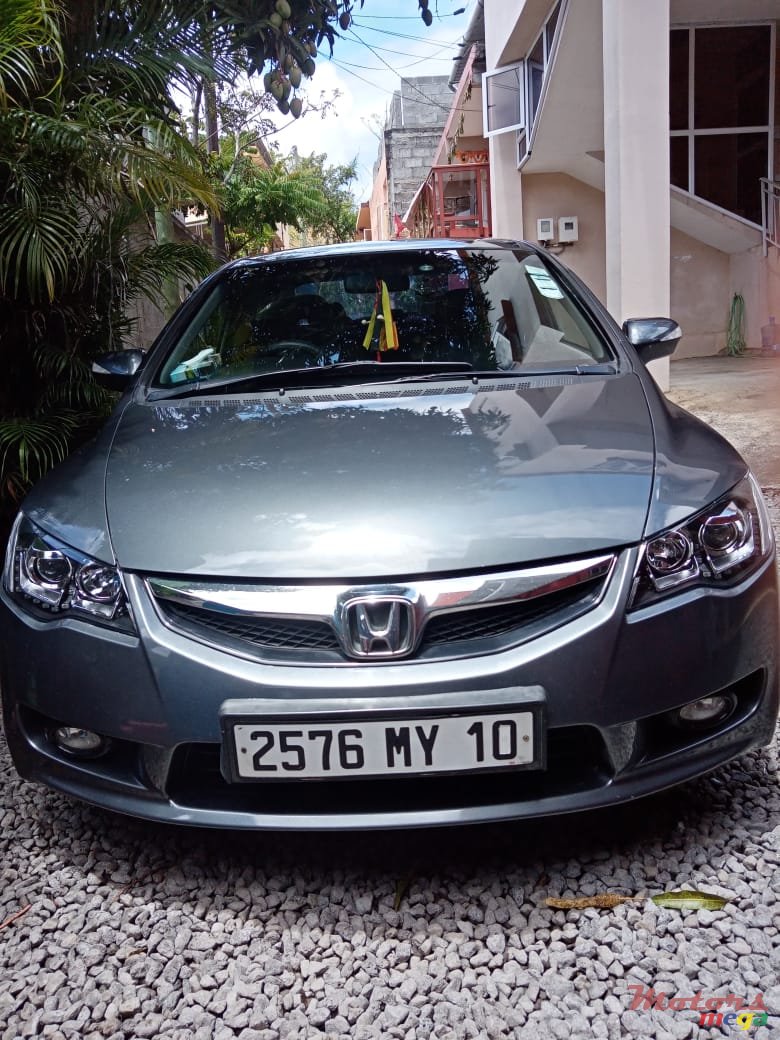 2010' Honda Civic photo #2