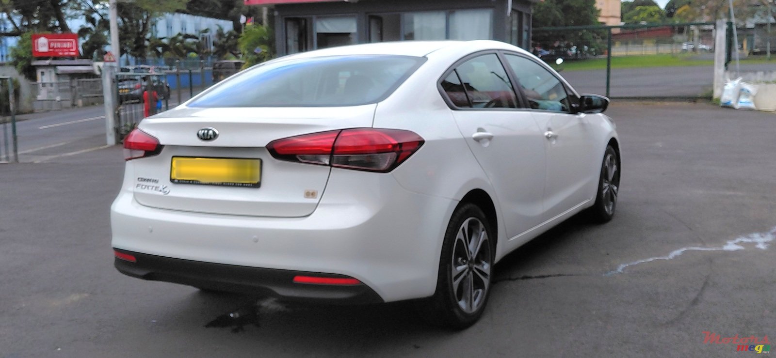 2016' Kia Forte photo #4